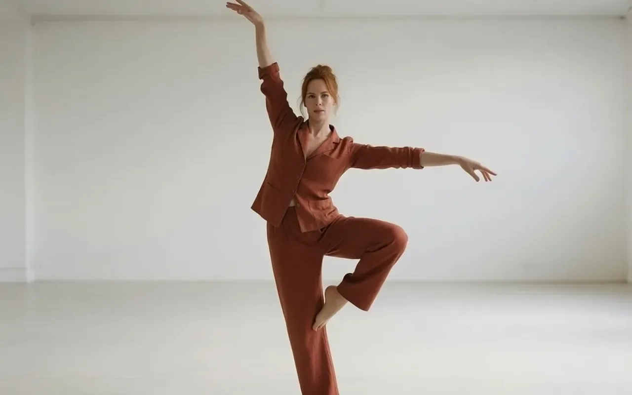Un personaggio, tutte le pose che la scena chiede
